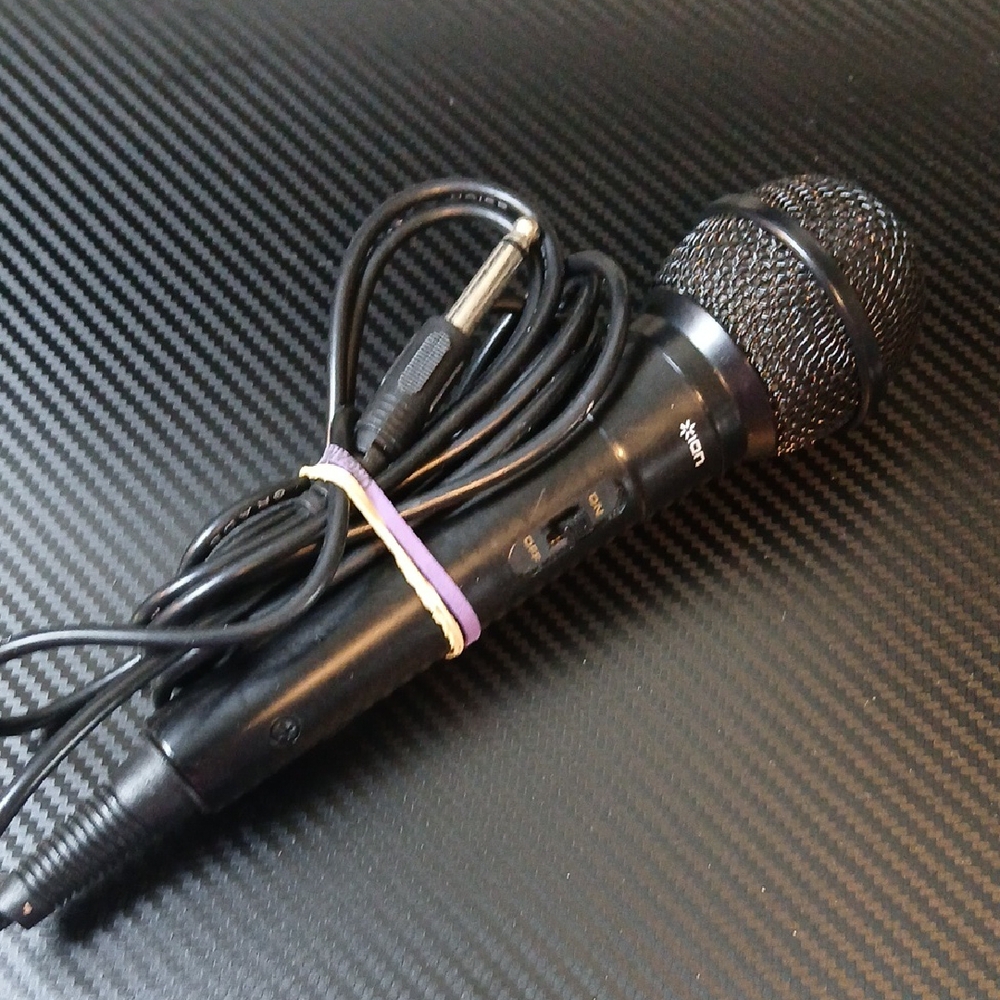 ION Tailgater Pathfinder 2 Speaker Wired Microphone Mic with On/Off Button Black